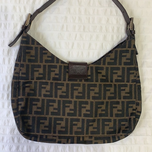 Vintage Fendi zucca shoulder bag. - Picture 3 of 11